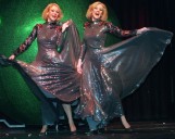 Kessler twins, singer-dancers who performed with Sinatra, dead at 89