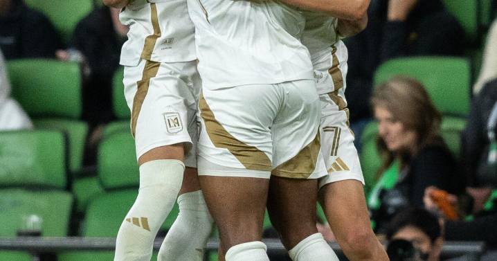 Bounga anota dos goles, LAFC vence a Austin y avanza a semifinales de la Conferencia Oeste