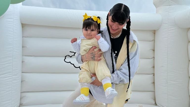 Polémica entre Cazzu y Nodal inspira propuesta de ley