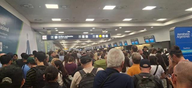 Aeroparque: cancelan todas las operaciones por un operativo de seguridad