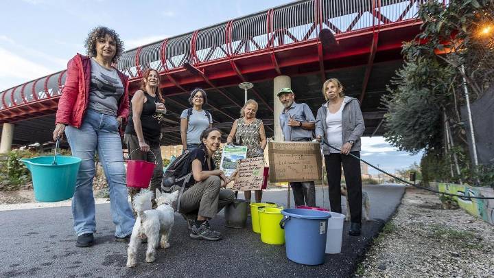 El Jardín Heroico: vecinos que plantan futuro bajo el Puente Rojo