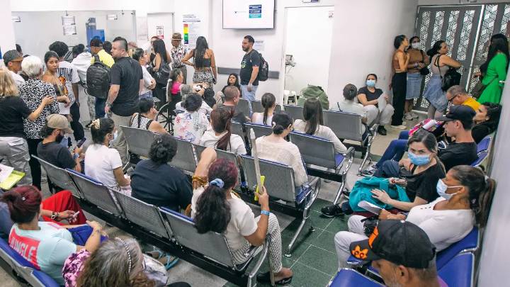 Calvario sin fin: pacientes sufren por las deudas de la Nueva EPS en Antioquia