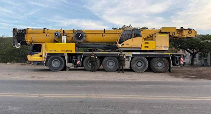 Incautan grúa hidráulica de contrabando, en la vía Santa Marta- La Guajira Este elemento está avaluado en más de $469 millones.