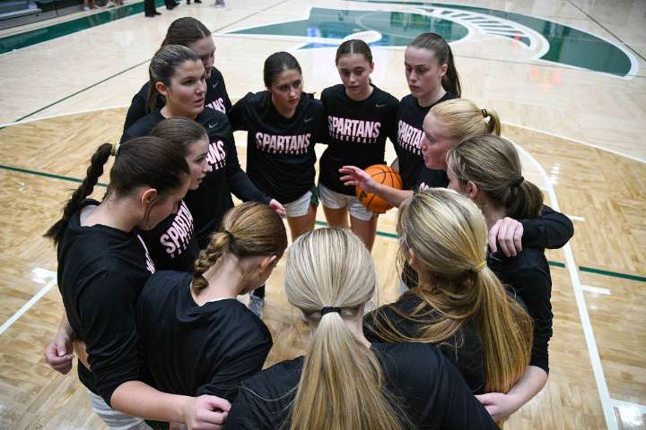 PHOTOS: Lady Spartans basketball knocks off Briarwood