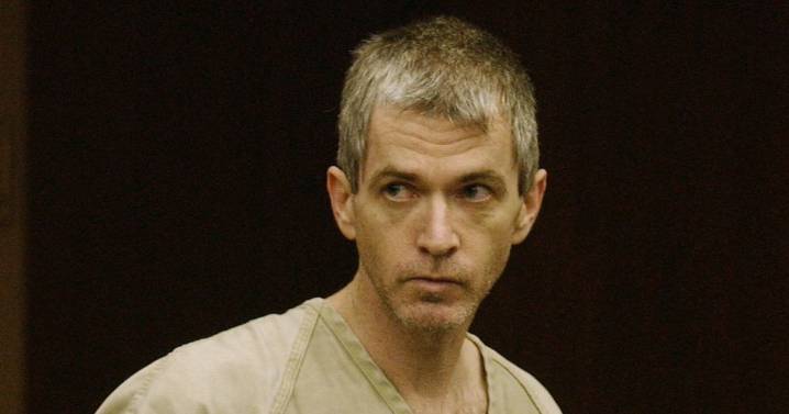 Nurse killed 'up to 400' helpless patients in sick murder spree after 'needing to do something'