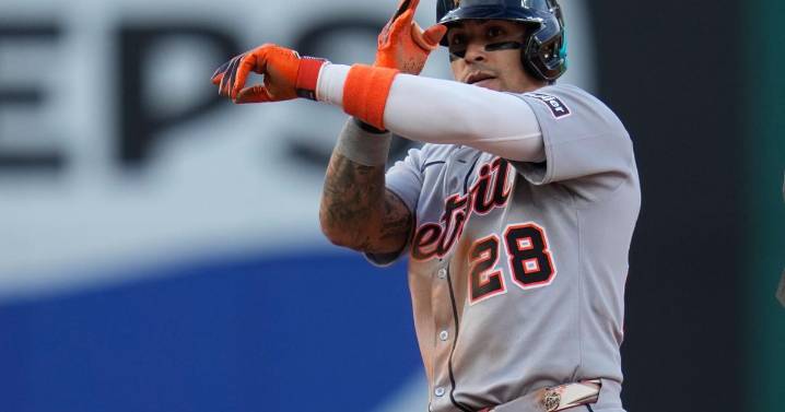Javier Báez regresa al béisbol invernal con los Cangrejeros de Santurce