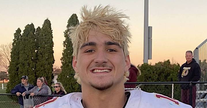 Morris grinds out 4A quarterfinal win over Geneseo, will take on Montini in semifinals