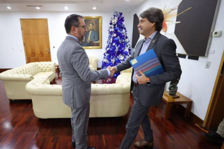 Administración Maduro urge a la ONU a tomar una "postura firme" ante "amenazas" de EEUU