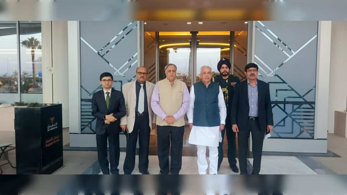 Indian delegation arrives in Madinah to assist families of Umrah bus tragedy vctims