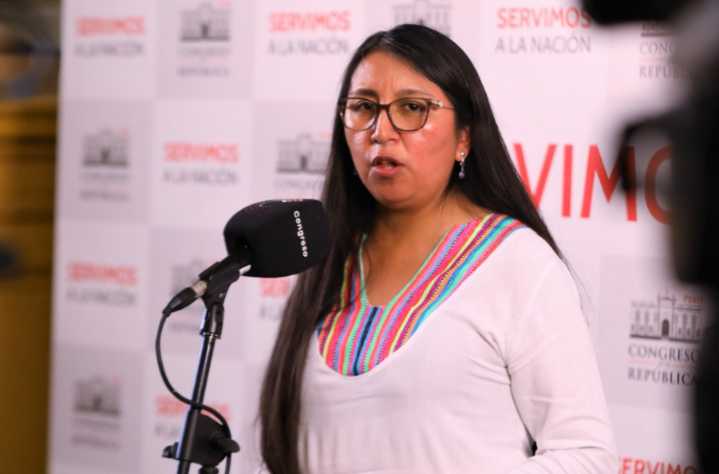 Ruth Luque pide informe sobre el uso de cámara del Congreso en actividad de Fuerza Popular