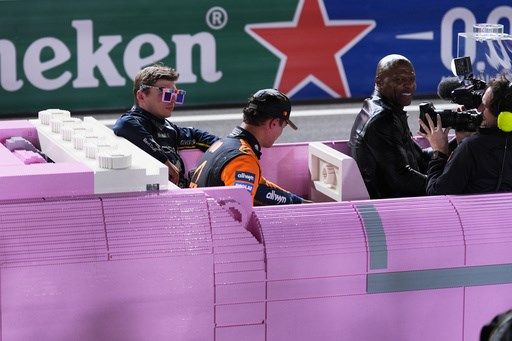 Max Verstappen wins Las Vegas Grand Prix, narrows F1 points gap