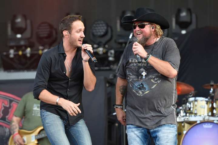 Country star who ‘died twice’ saw music legend when he flatlined