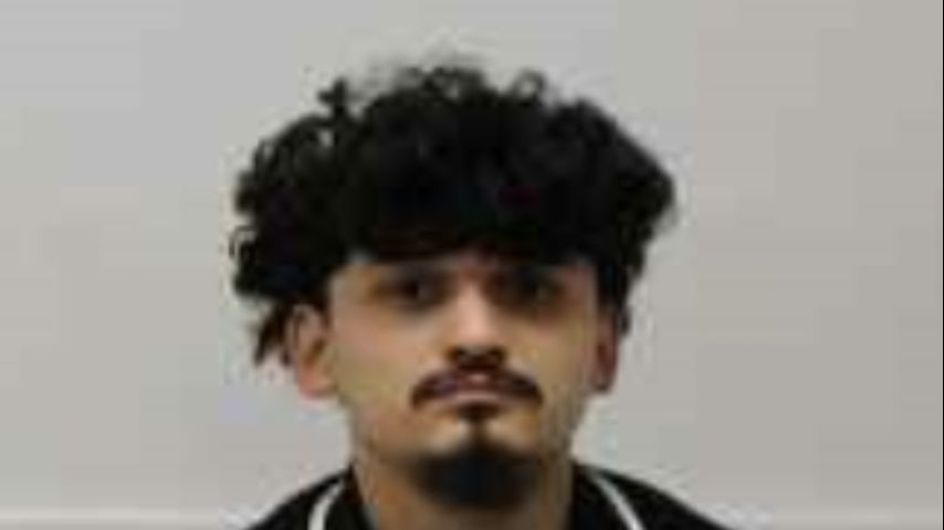 LSU Police arrest man accused of holding someone at gunpoint during fight at LSU