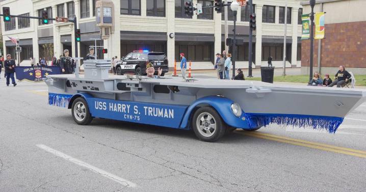 Joplin celebrates veterans with parade on Main Street Saturday
