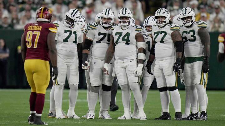 Packers' defense has been stout, but its offense has been sputtering