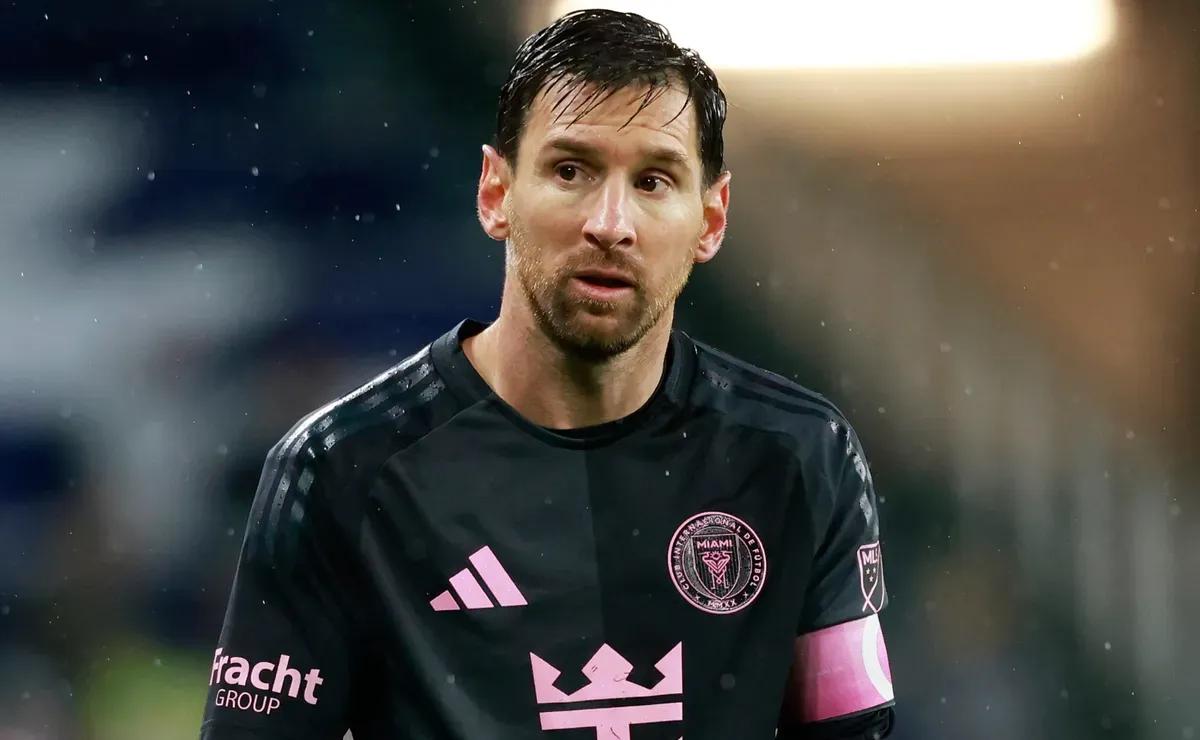 Is Lionel Messi playing today for Inter Miami vs Nashville in Game 3 of Round 1 of 2025 MLS Cup Playoffs?