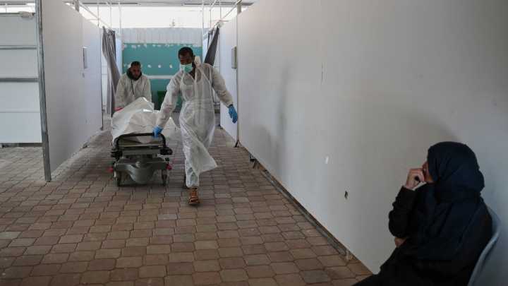 Gaza death toll tops 69,000; Israel and militants again exchange remains