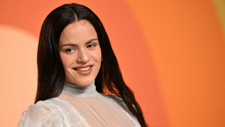 Del flamenco de 'Los ángeles' al reggaetón de 'Con altura': Rosalía antes de convertirse en estrella global