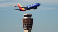FAA freezes flight cuts at 6% as government shutdown ends