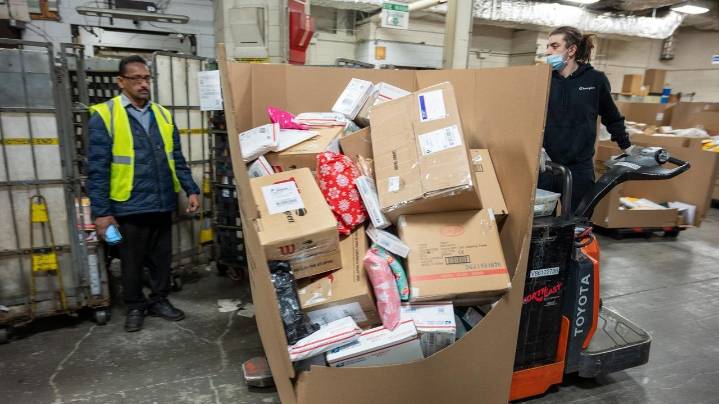 USPS plans to raise shipping rates in 2026. Here's what you need to know.