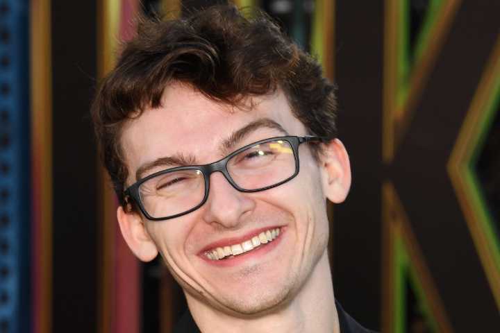 “Team USA”: Stephen Nedoroscik Emotionally Opens Up After Joining DWTS Special Episode at Ilona Maher’s Invitation Stephen Nedoroscik shares an emotional behind-the-scenes reflection after joining the