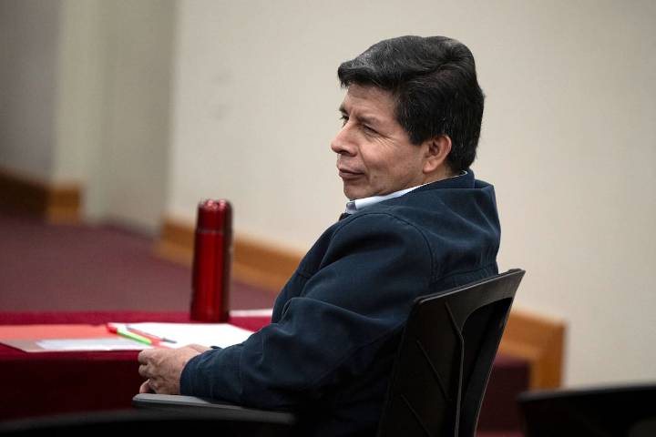 Ex Presidente de Perú, Pedro Castillo, es condenado a más de 11 años de cárcel por conspirar para rebelión