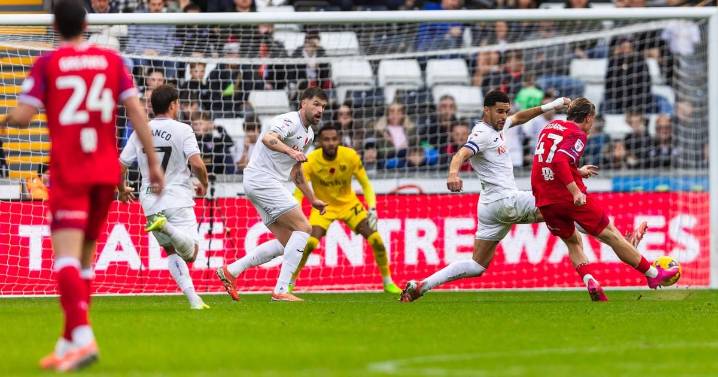 El Ipswich Town de Marcelino Núñez le gana la pulseada al Swansea City de Lawrence Vigouroux por el Championship