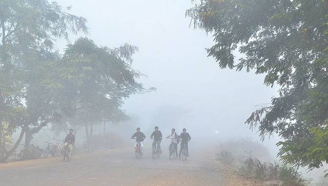 Cold wave grips Maharashtra as mercury dips sharply