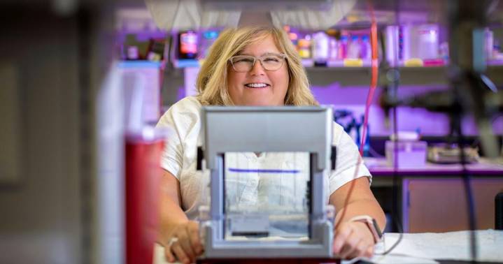 Health notes: Louisiana institutions receive millions in grants, LSU recognizes orthopedic surgeon and more