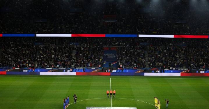 Players and fans remember victims of 2015 Paris terror attacks before France