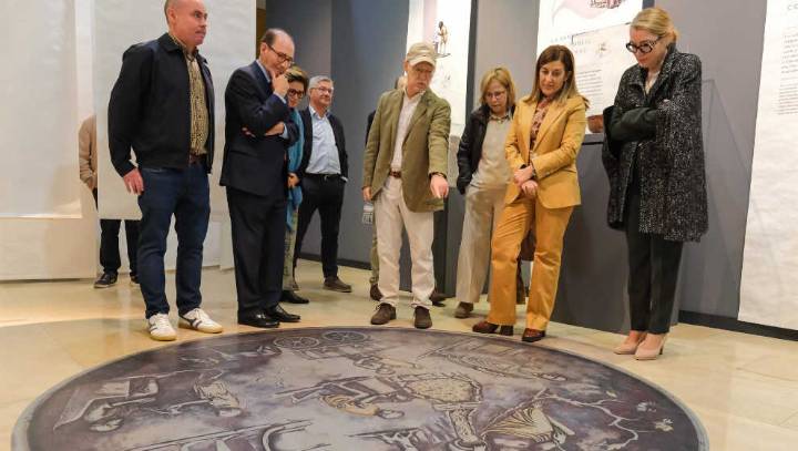 Cultura organiza visitas guiadas a la exposición temporal ‘La Pátera de Otañes, una nueva visión’ en el MUPAC