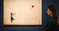 Un hombre es condenado a más de un año de cárcel por robar un Banksy: esto se sabe