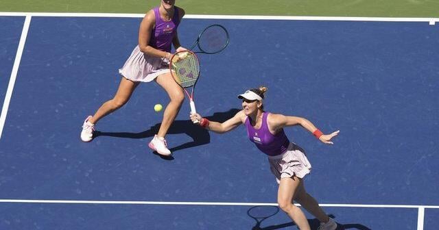 Ottawa's Dabrowski, New Zealand's Routliffe win in group stage of WTA Finals
