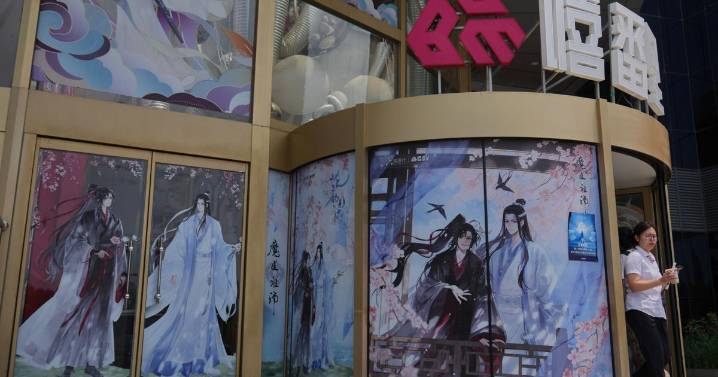 Mientras China reprime relatos de hombres enamorados, las seguidoras lloran pérdida de los romances