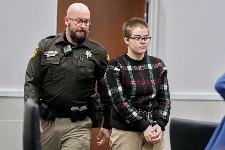 Slender Man stabbing case: Morgan Geyser missing after cutting monitoring device
