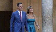 Vacaciones sin transparencia: Sánchez, obligado a dar explicaciones ante los jueces