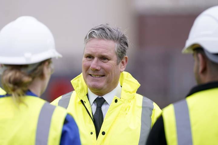 Swinney has ‘bottled it’ on nuclear, Starmer says as he urges SNP to end ban