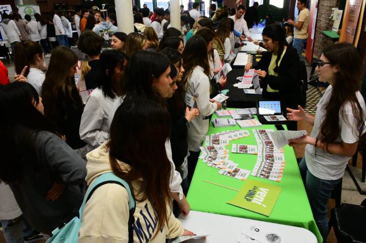 Este jueves 6 de Noviembre se desarrollará la Muestra de las Secundarias para el ingreso en 2026