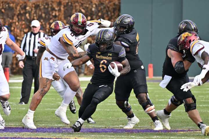 Gophers cough up lead in 38-35 loss to Northwestern