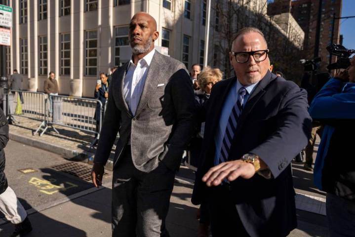 Portland Trail Blazers coach Chauncey Billups pleads not guilty in rigged poker games case