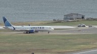 United Airlines flight at Reagan Airport evacuates after bomb threat