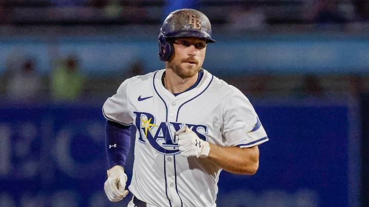 Rays pick up Brandon Lowe’s option, still deciding on Pete Fairbanks
