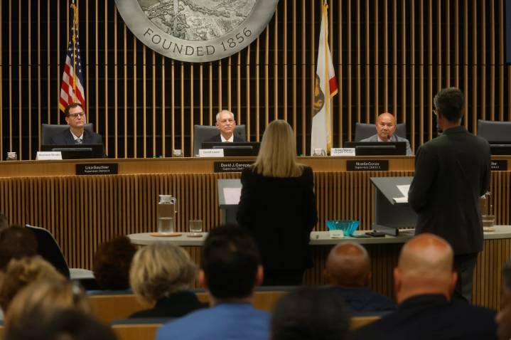 Sheriff finalists face public as San Mateo County board prepares to appoint new leader