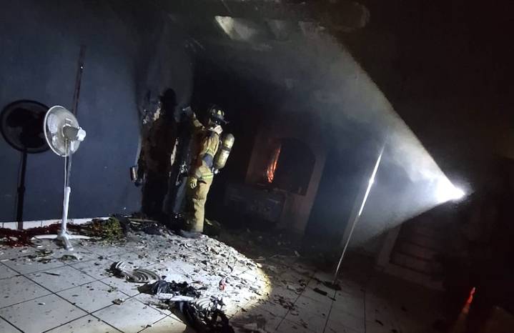 Altar de muertos ocasionó un aparatoso incendio en el centro