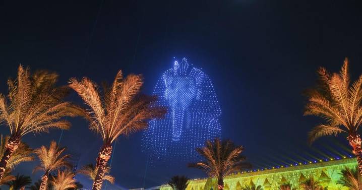 Con gran fanfarria, Egipto inaugura un enorme museo dedicado a su antigua civilización