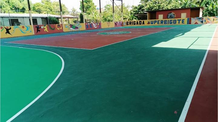 A Volcán llegó la magia de Súper Bigote