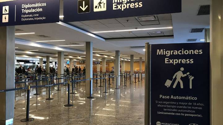 El juez Casanello pidió investigar autoridades de Migraciones y PSA en el marco de la causa ANDIS