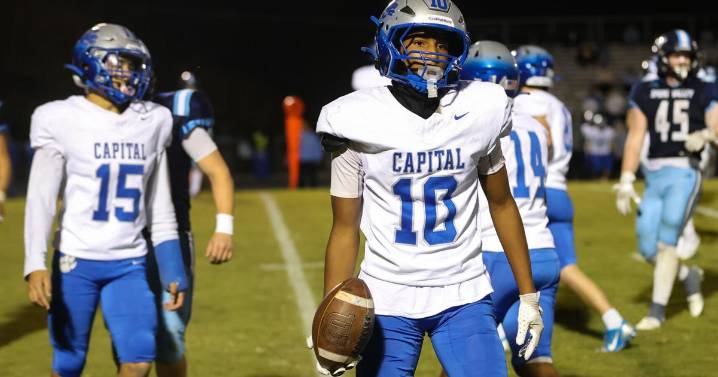 At the Game: Huntington wins postseason opener in rout