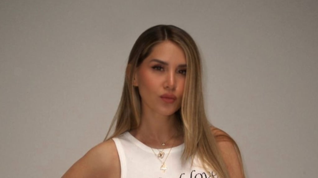 Micaela Tinelli hizo un posteo letal tras la denuncia de su hermana Juana: “Son todos unos vivos bárbaros”