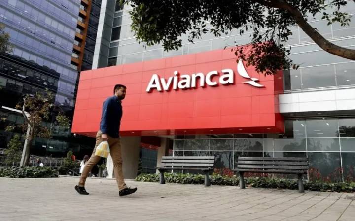 Avianca suspende la venta y operación de vuelos desde y hacia Venezuela